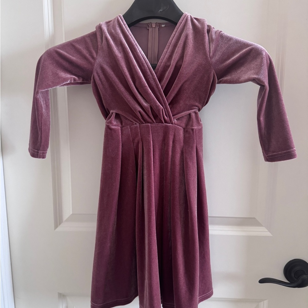 Ivy City Co Velvet Mini Rylee Dress in Blush (Kids)